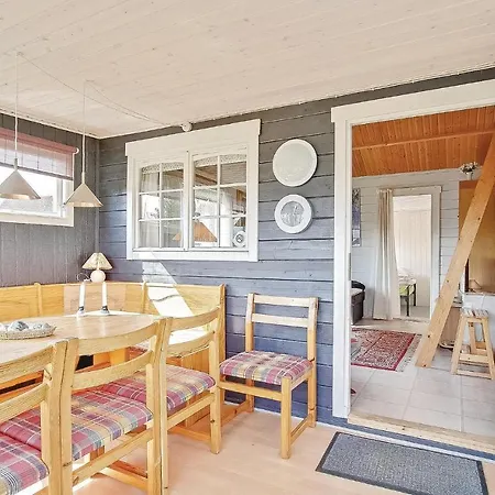 Two-bedroom Holiday With Sea View In Frorup * Tårup